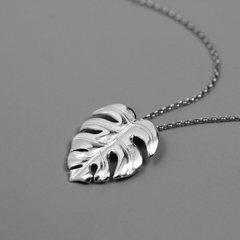 Pendentif feuille de Monstera argent